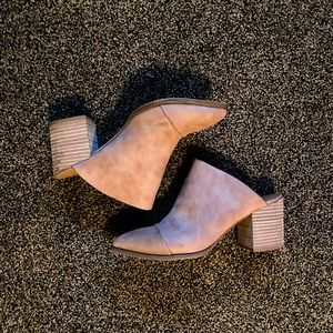 Report Footwear Tan Toni Mule Heeled Bootie Size 7.5